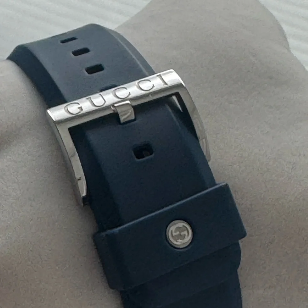 Gucci Swiss Made Stainless Steel Blue & Rubber Sport Watch NWT Boxed Monogram